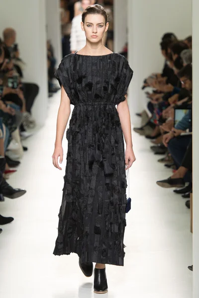 Look 39